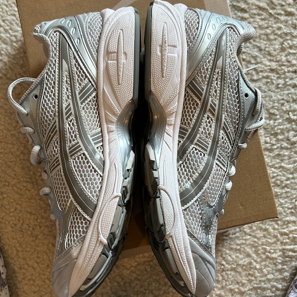 SOLD - Gel Kayano 14 - Picture 8 of 8